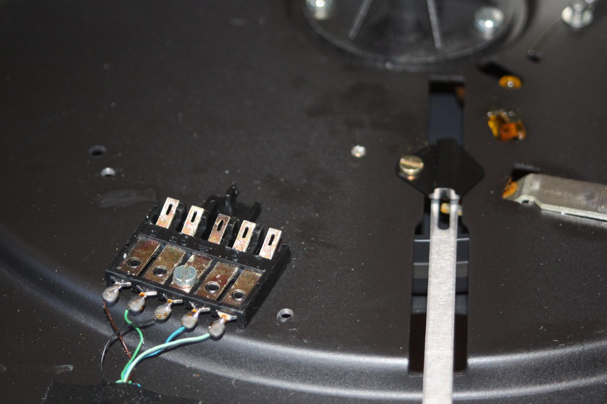 Dual CS 505 1 phono lead Vinyl Engine